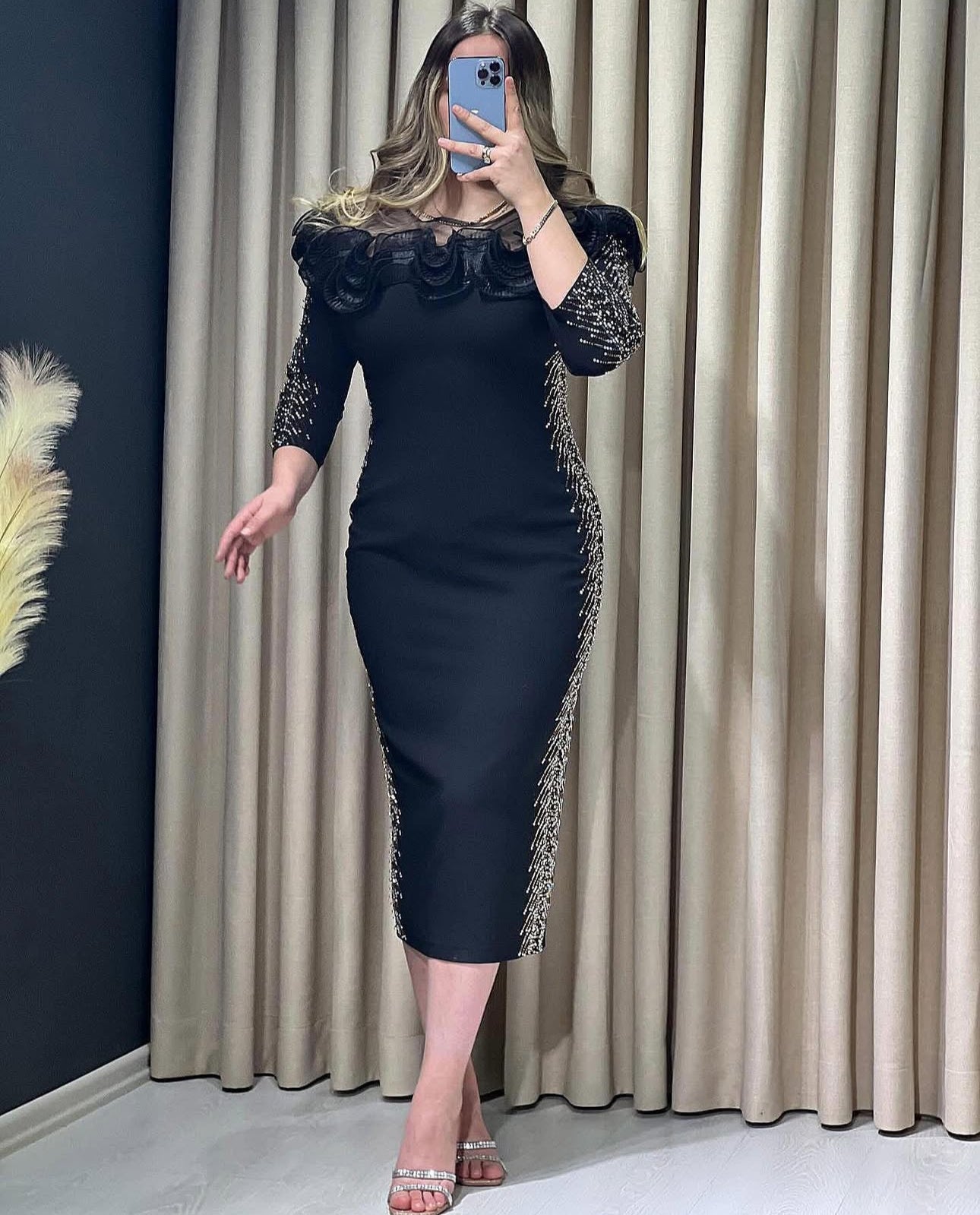 DRESS PASIC
